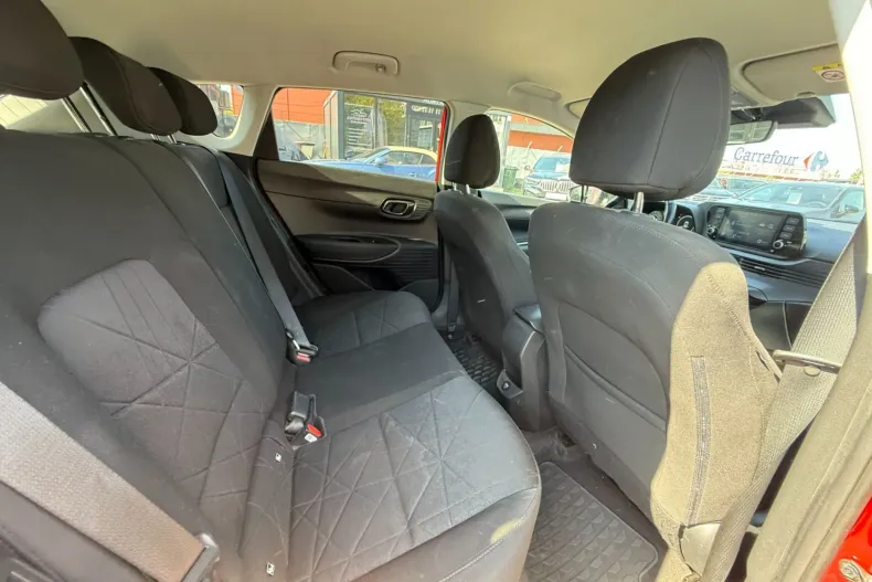 Hyundai Bayon din 2021 cu 47.758 km - oferta HYU248410 - foto 13