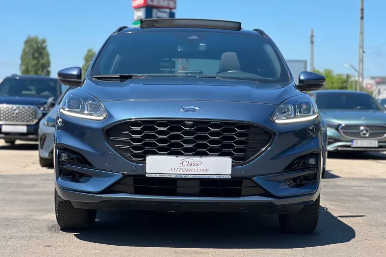 Ford Kuga din 2023 cu 86.111 km - oferta FOR248417 - foto 3
