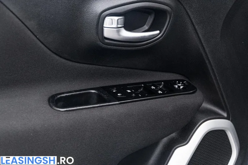 Jeep Renegade din 2022 cu 146.000 km - oferta JEE248420 - foto 23