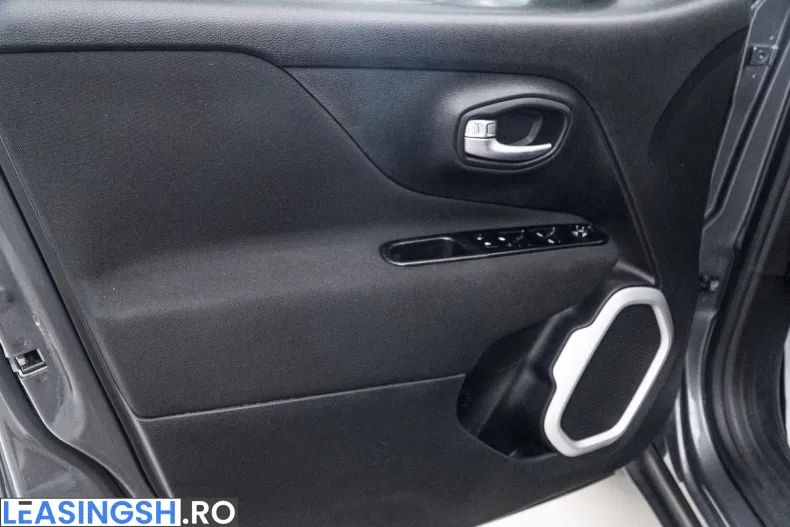 Jeep Renegade din 2022 cu 146.000 km - oferta JEE248420 - foto 29