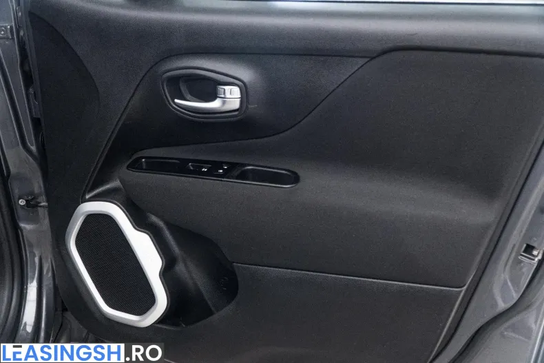 Jeep Renegade din 2022 cu 146.000 km - oferta JEE248420 - foto 32