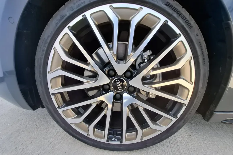 Audi A5 Limuzina din 2025 cu 5.347 km - oferta AUD248428 - foto 6