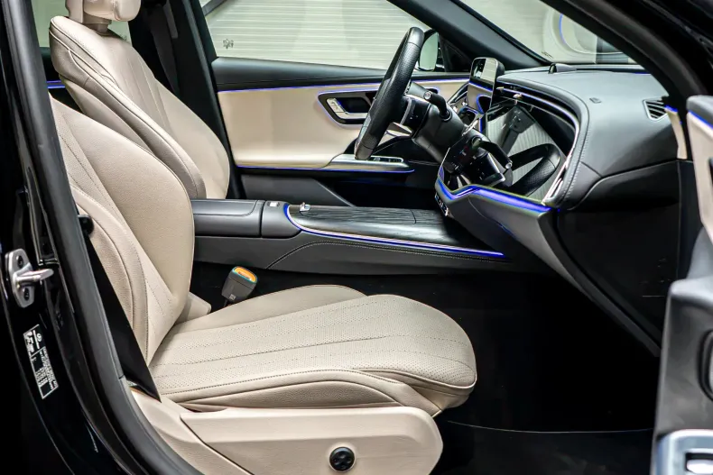 Mercedes-Benz E din 2025 cu 30.500 km - oferta MER248433 - foto 11