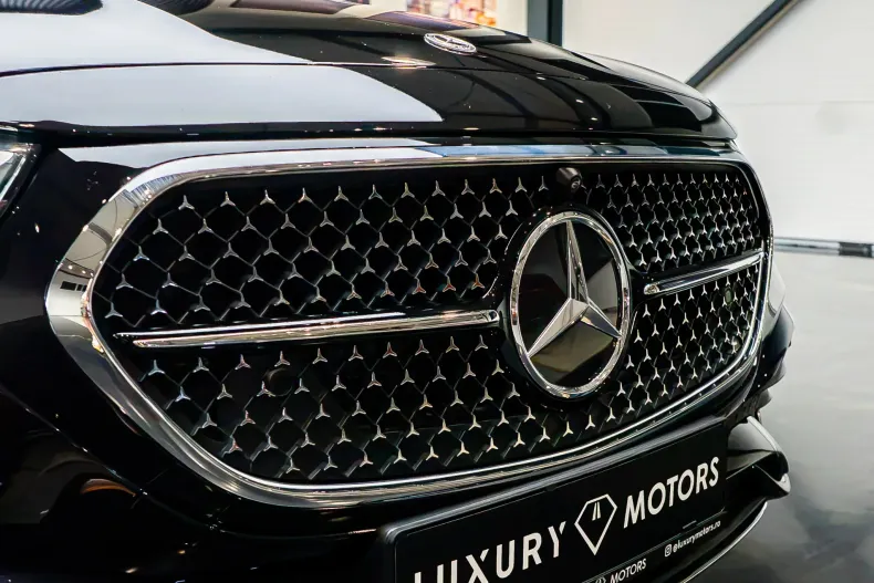 Mercedes-Benz E din 2025 cu 30.500 km - oferta MER248433 - foto 19
