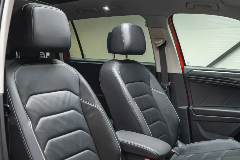 Volkswagen Tiguan din 2021 cu 174.500 km - oferta VOL248434 - foto 31