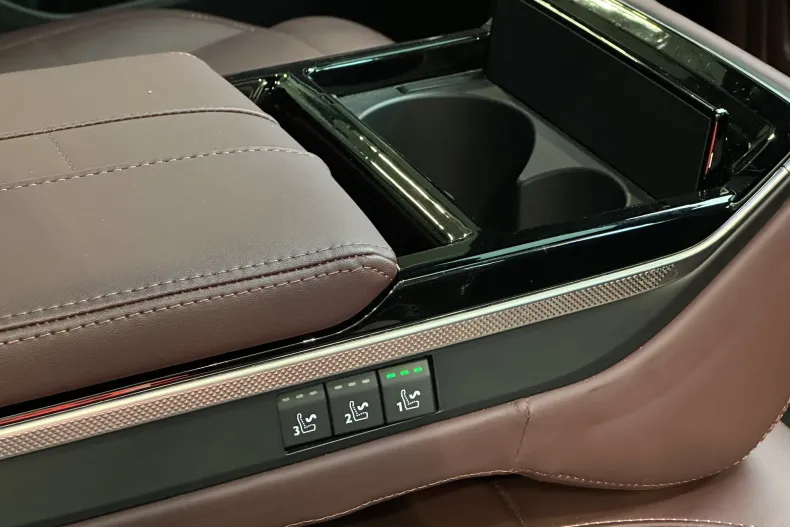 DS Automobiles DS 9 din 2023 cu 96.237 km - oferta DSA248442 - foto 28