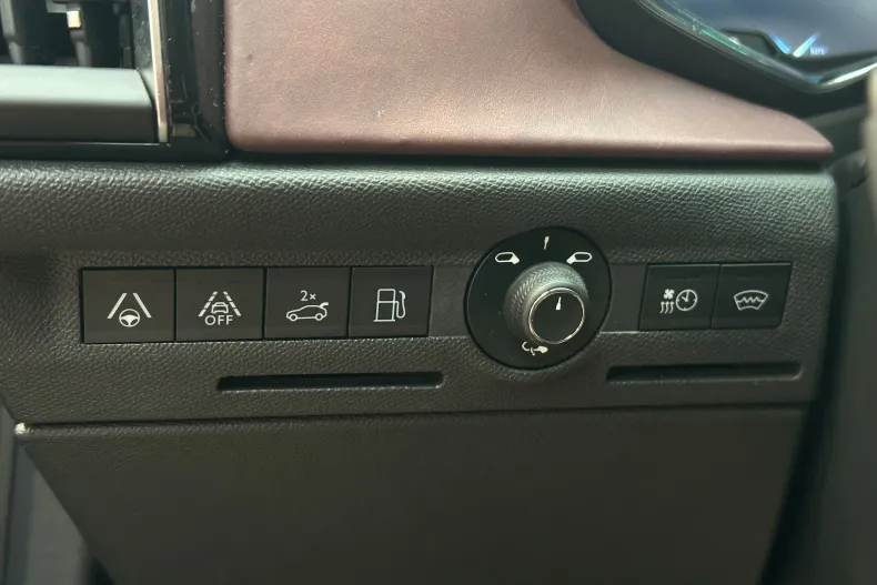 DS Automobiles DS 9 din 2023 cu 96.237 km - oferta DSA248442 - foto 34