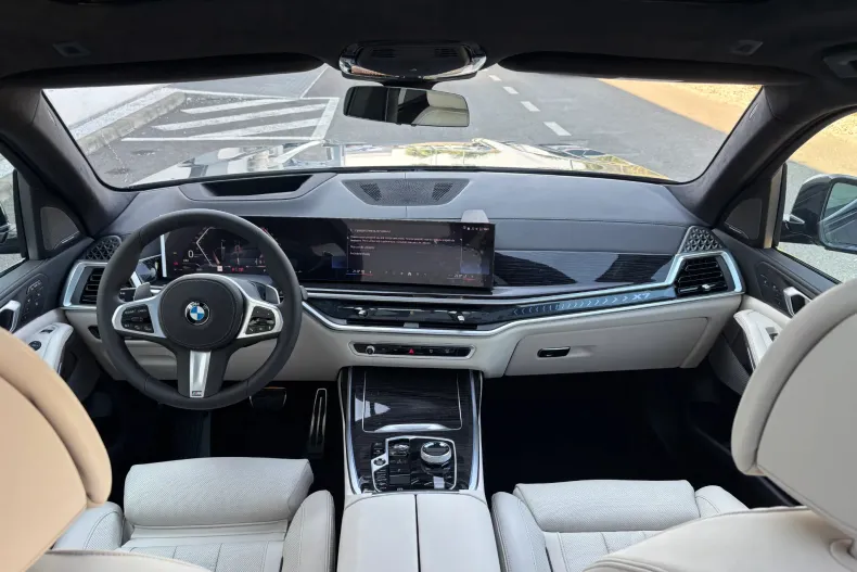 BMW X7 (Seria X) din 2026 cu 1 km - oferta BMW248444 - foto 6