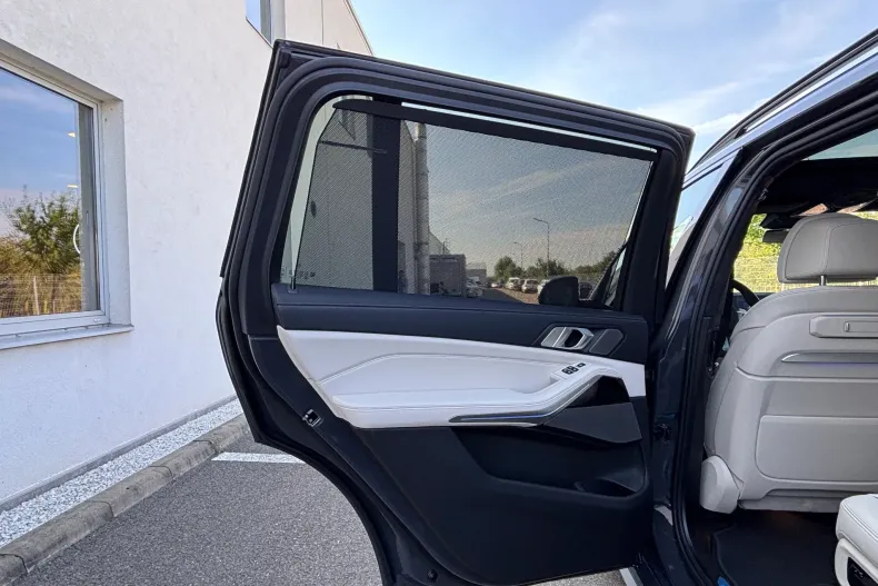 BMW X7 (Seria X) din 2026 cu 1 km - oferta BMW248444 - foto 25