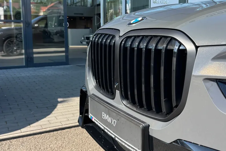BMW X7 (Seria X) din 2026 cu 1 km - oferta BMW248444 - foto 28