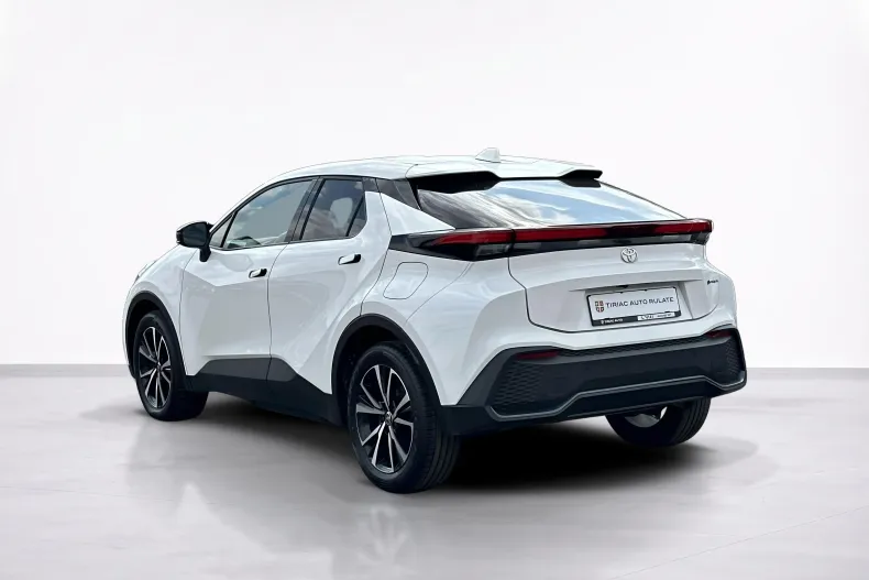 Toyota C-HR din 2024 cu 47.211 km - oferta TOY248445 - foto 3