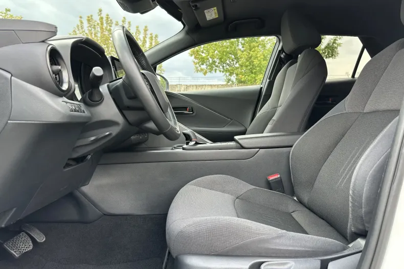 Toyota C-HR din 2024 cu 47.211 km - oferta TOY248445 - foto 23