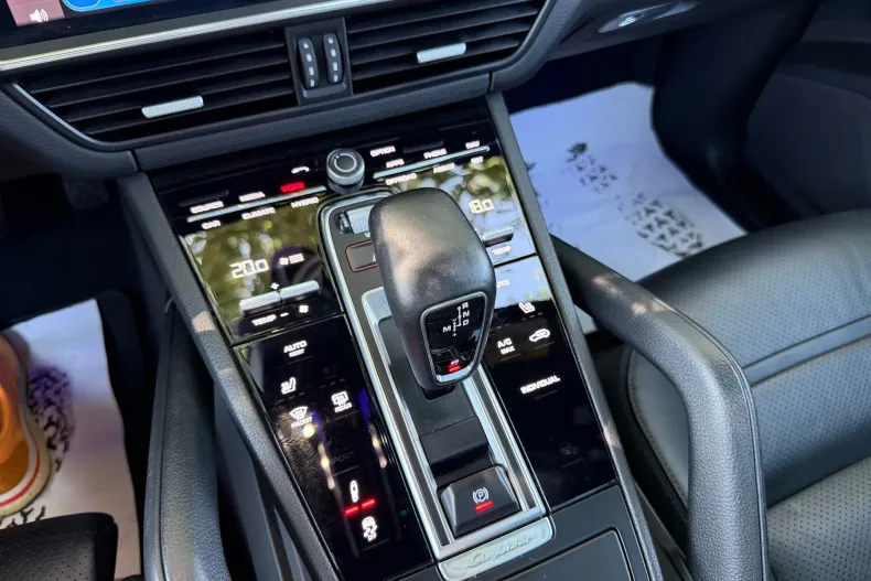 Porsche Cayenne din 2021 cu 109.000 km - oferta POR248449 - foto 27