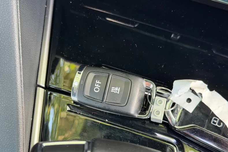 Volkswagen Touareg din 2023 cu 147.420 km - oferta VOL248450 - foto 30
