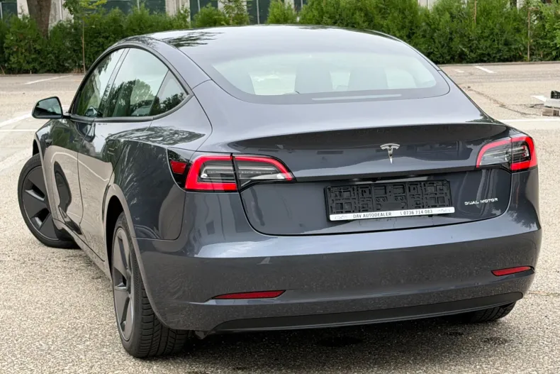 Tesla Model 3 din 2021 cu 114.962 km - oferta TES248451 - foto 12