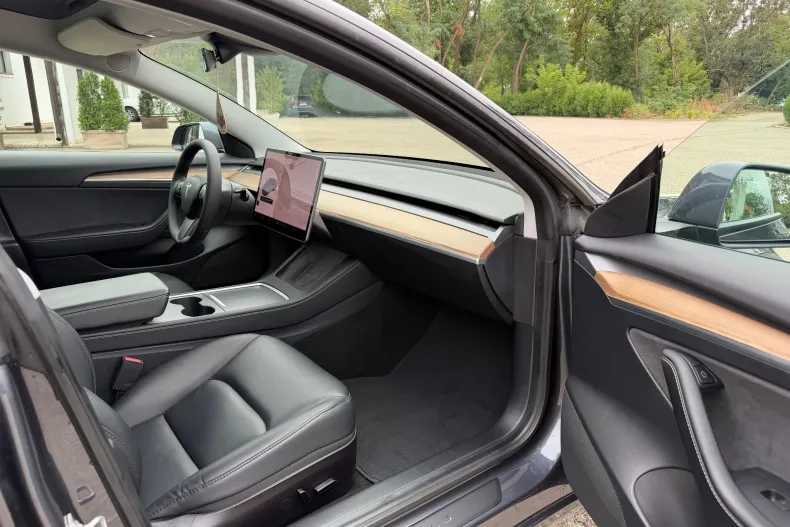Tesla Model 3 din 2021 cu 114.962 km - oferta TES248451 - foto 18