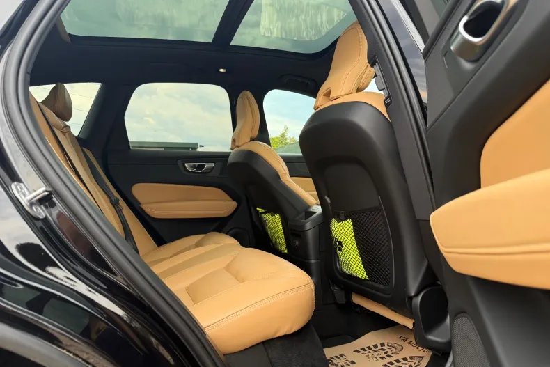 Volvo XC60 din 2023 cu 125.899 km - oferta VOL248453 - foto 27