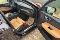 Volvo XC60 din 2023 cu 125.899 km - oferta VOL248453 - foto 30