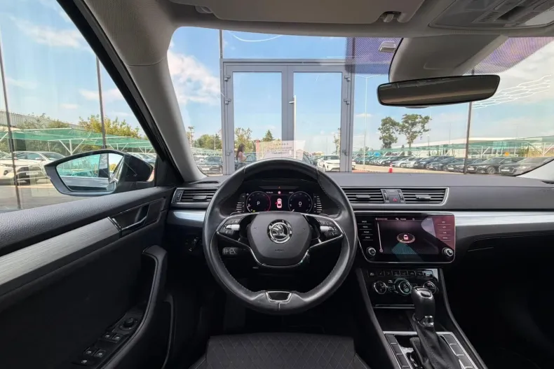 Skoda Superb din 2022 cu 118.549 km - oferta SKO248456 - foto 2