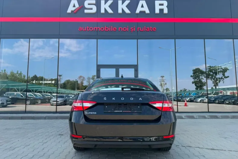 Skoda Superb din 2022 cu 118.549 km - oferta SKO248456 - foto 12