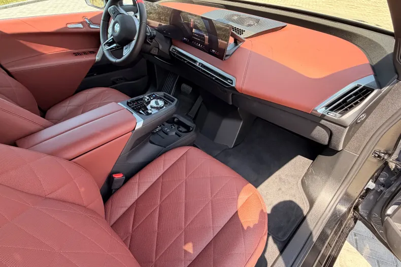 BMW iX din 2024 cu 2.000 km - oferta BMW248457 - foto 12