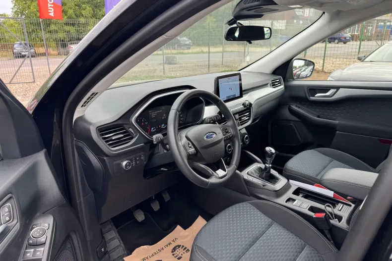 Ford Kuga din 2022 cu 44.000 km - oferta FOR248459 - foto 7