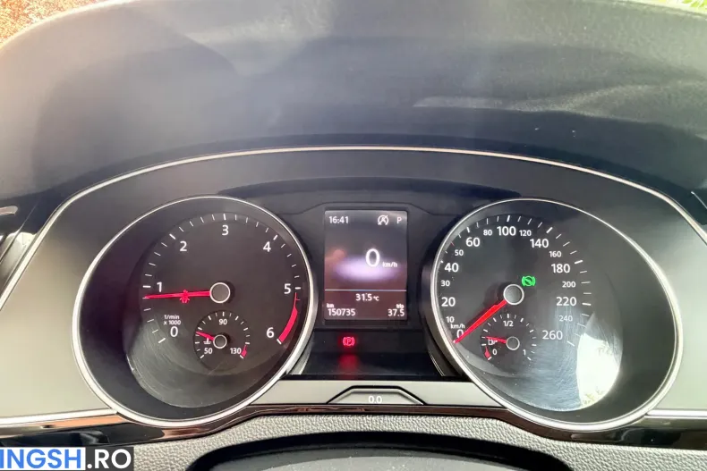 Volkswagen Passat din 2023 cu 150.375 km - oferta VOL248460 - foto 16