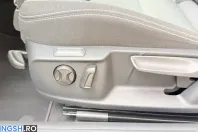 Volkswagen Passat din 2023 cu 150.375 km - oferta VOL248460 - foto 17