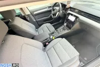 Volkswagen Passat din 2023 cu 150.375 km - oferta VOL248460 - foto 19