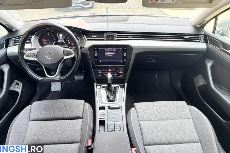 Volkswagen Passat din 2023 cu 150.375 km - oferta VOL248460 - foto 20
