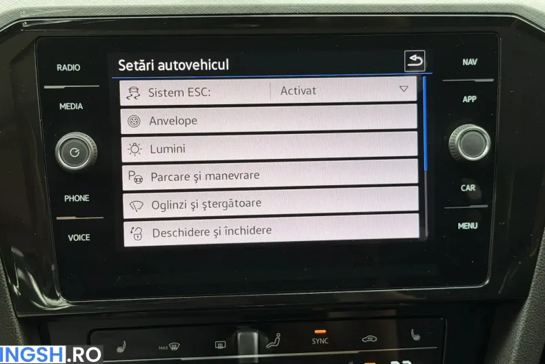 Volkswagen Passat din 2023 cu 150.375 km - oferta VOL248460 - foto 29