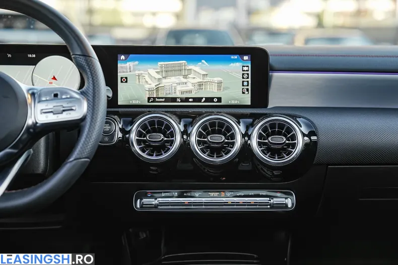 Mercedes-Benz CLA 180 (Clasa CLA) din 2022 cu 144.000 km - oferta MER248465 - foto 17