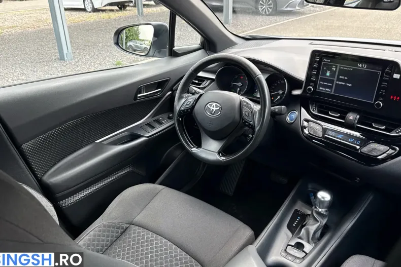 Toyota C-HR din 2023 cu 68.891 km - oferta TOY248473 - foto 30