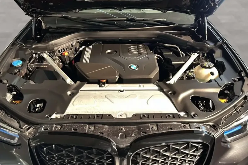 BMW X4 (Seria X) din 2023 cu 15.792 km - oferta BMW248478 - foto 19