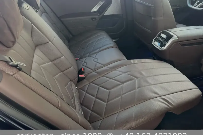 BMW i7 (Seria 7) din 2025 cu 17.061 km - oferta BMW248480 - foto 9