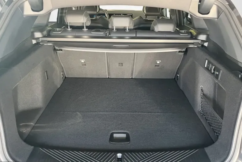 BMW X3 (Seria X) din 2025 cu 5.979 km - oferta BMW248483 - foto 11