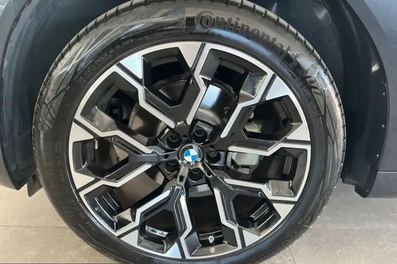 BMW X3 (Seria X) din 2025 cu 5.979 km - oferta BMW248483 - foto 19