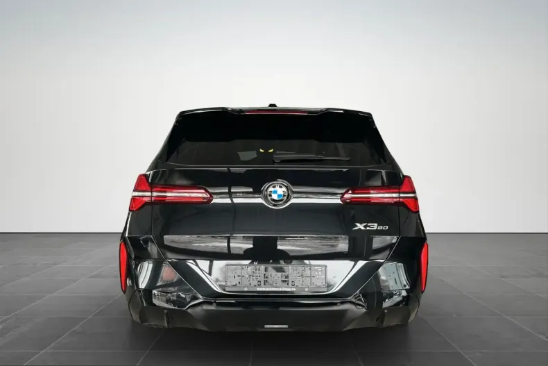 BMW X3 (Seria X) din 2025 cu 5.203 km - oferta BMW248484 - foto 5