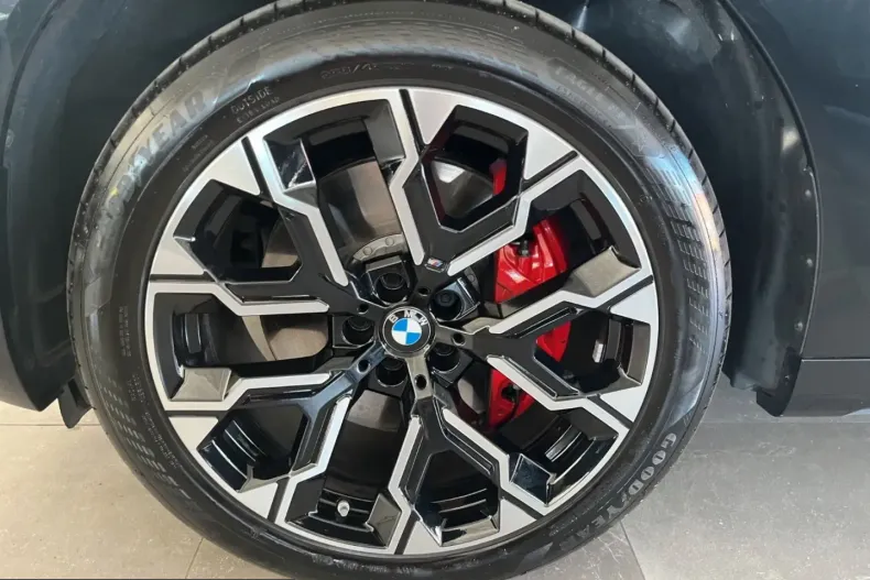 BMW X3 (Seria X) din 2025 cu 5.979 km - oferta BMW248485 - foto 19