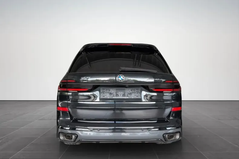 BMW X7 (Seria X) din 2025 cu 7.747 km - oferta BMW248487 - foto 4