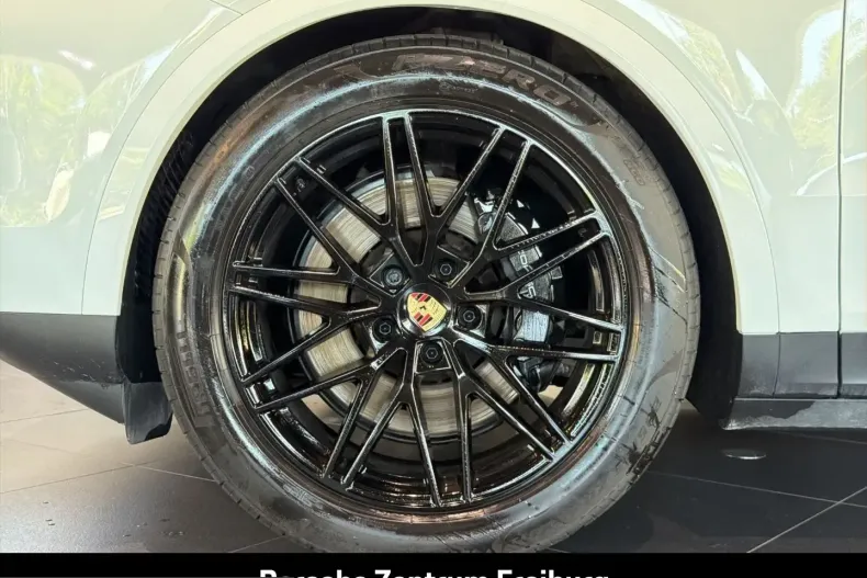 Porsche Cayenne din 2024 cu 17.990 km - oferta POR248492 - foto 6