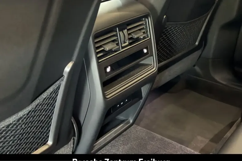 Porsche Cayenne din 2024 cu 17.990 km - oferta POR248492 - foto 12