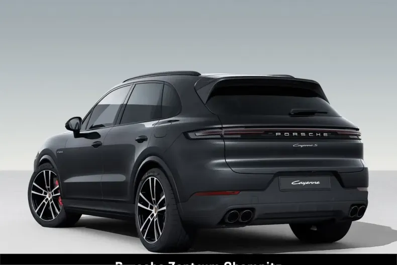 Porsche Cayenne din 2025 cu 18.900 km - oferta POR248495 - foto 3
