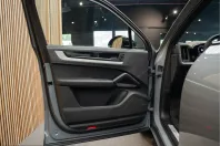 Porsche Cayenne din 2024 cu 39.625 km - oferta POR248498 - foto 18