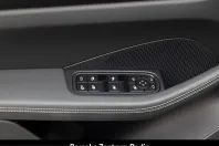 Porsche Macan din 2025 cu 12.930 km - oferta POR248501 - foto 19