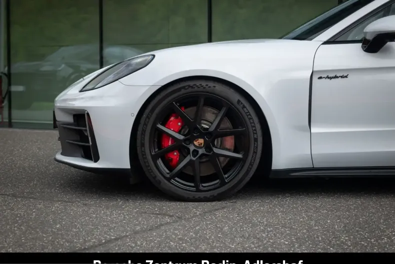 Porsche Panamera din 2024 cu 25.859 km - oferta POR248505 - foto 17