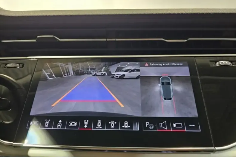 Audi Q8 din 2024 cu 26.251 km - oferta AUD248511 - foto 21