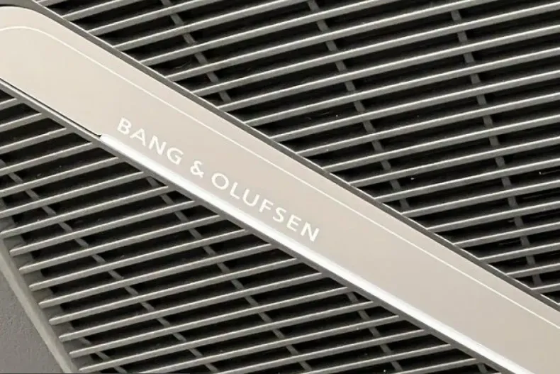Audi SQ5 din 2023 cu 17.000 km - oferta AUD248514 - foto 11