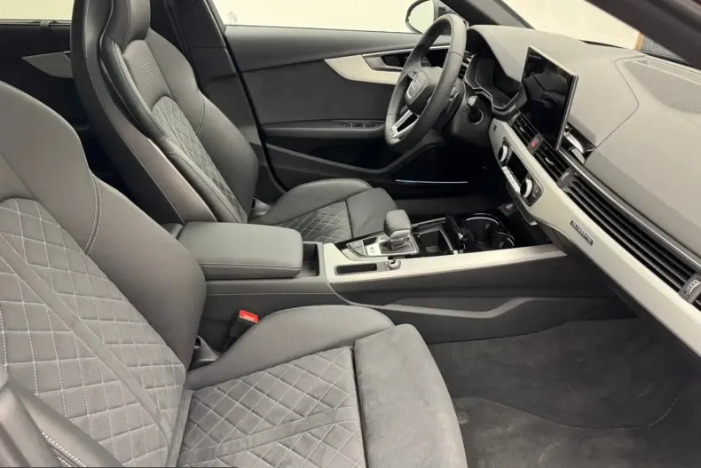 Audi S4 din 2024 cu 6.260 km - oferta AUD248516 - foto 3