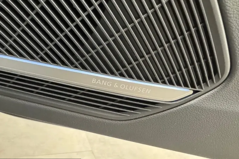 Audi S4 din 2024 cu 6.260 km - oferta AUD248516 - foto 14